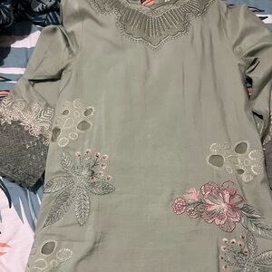 4 piece kurti, trouser, inner & dupatta Pakistani outfit